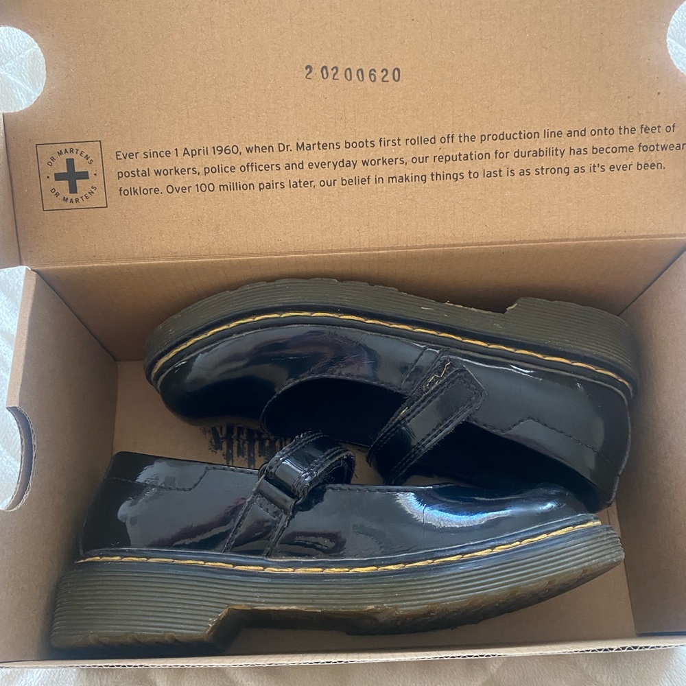 Dr Martens Maccy Mary Jane shoes